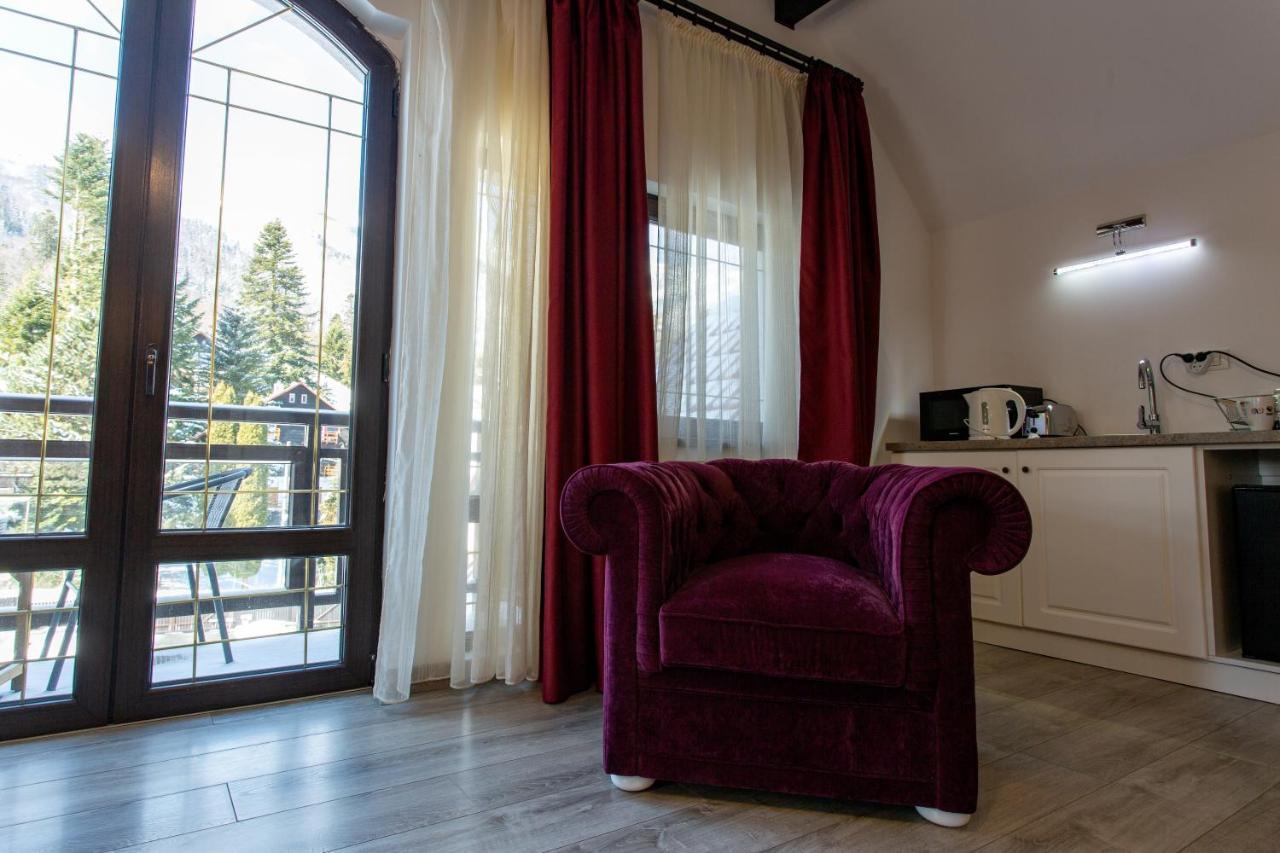 Pensiunea Carmen'S Mansion B Синая Екстериор снимка