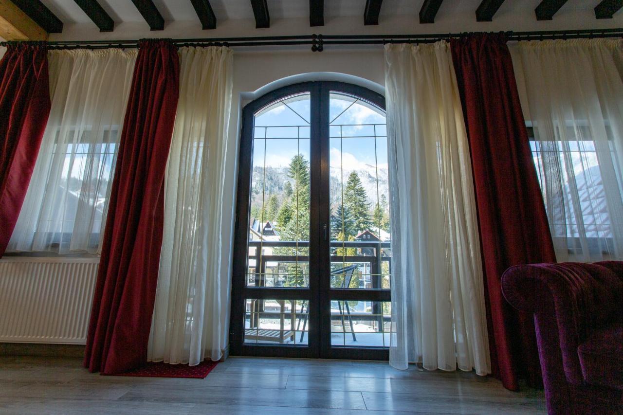 Pensiunea Carmen'S Mansion B Синая Екстериор снимка